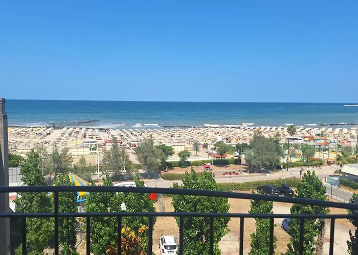 De La Hotel 3*