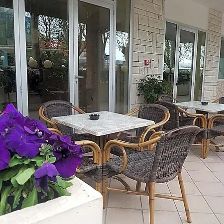 Szálloda De La